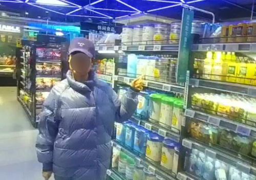 無業男子帶孕妻偷奶粉日用品被抓 竟辯稱“為生活所迫”，百貨銷售防盜引關注